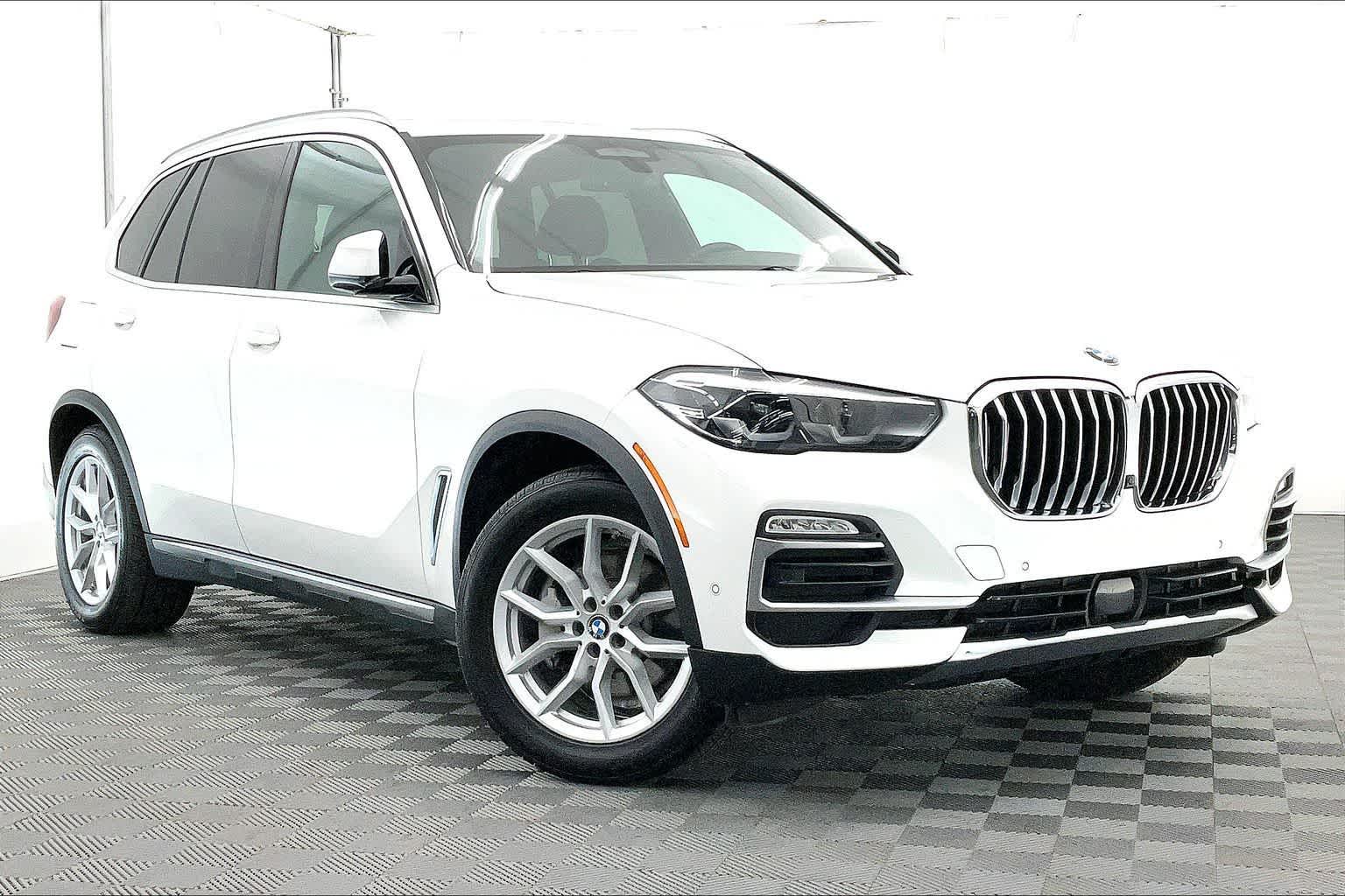 Thumbnail: 2020 BMW X5 - 21