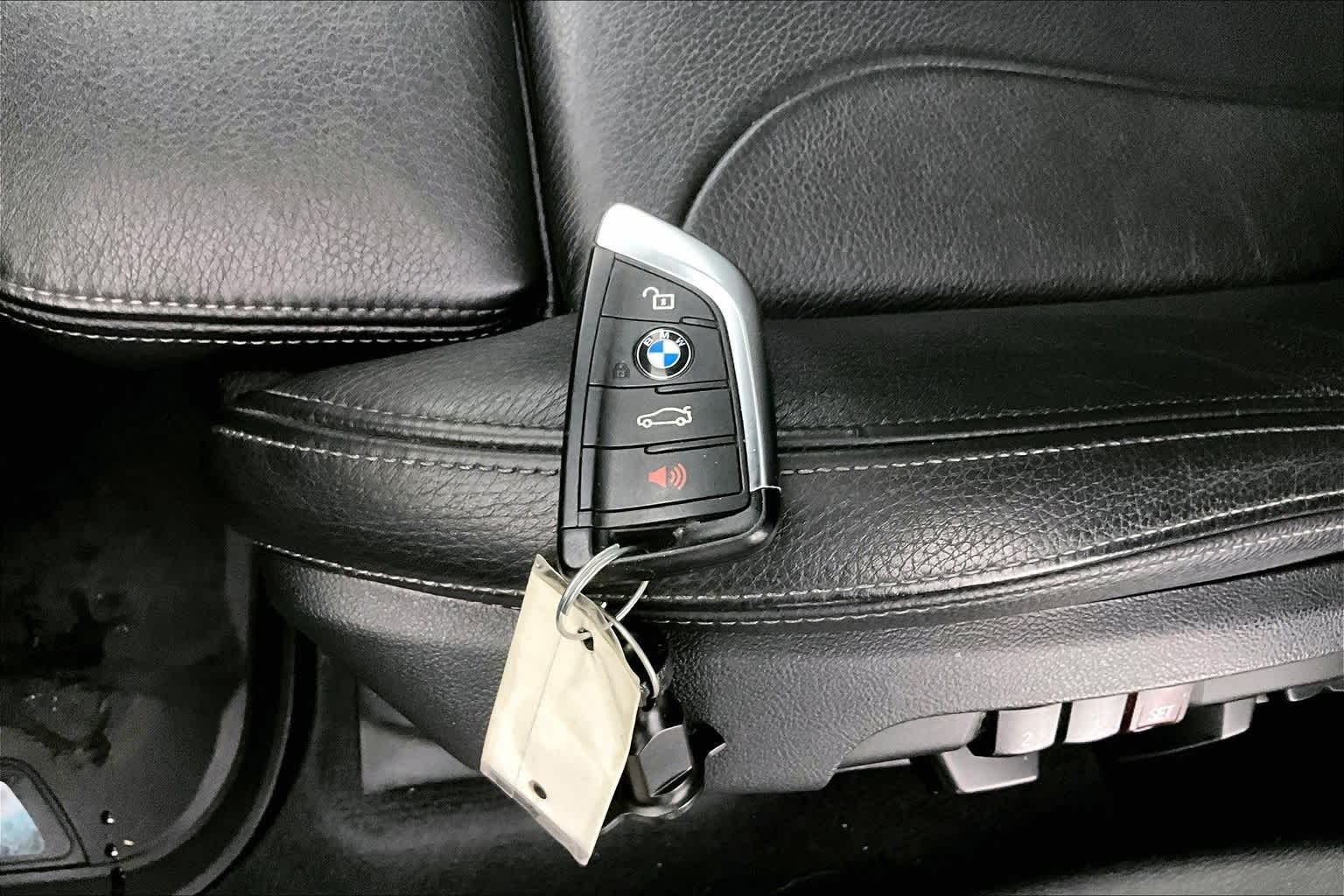 Thumbnail: 2017 BMW X1 - 19