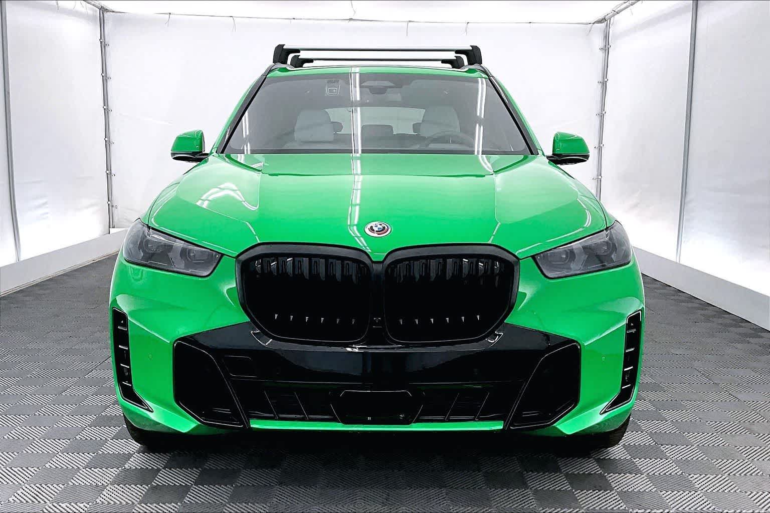 Thumbnail: 2026 BMW X5 - 6