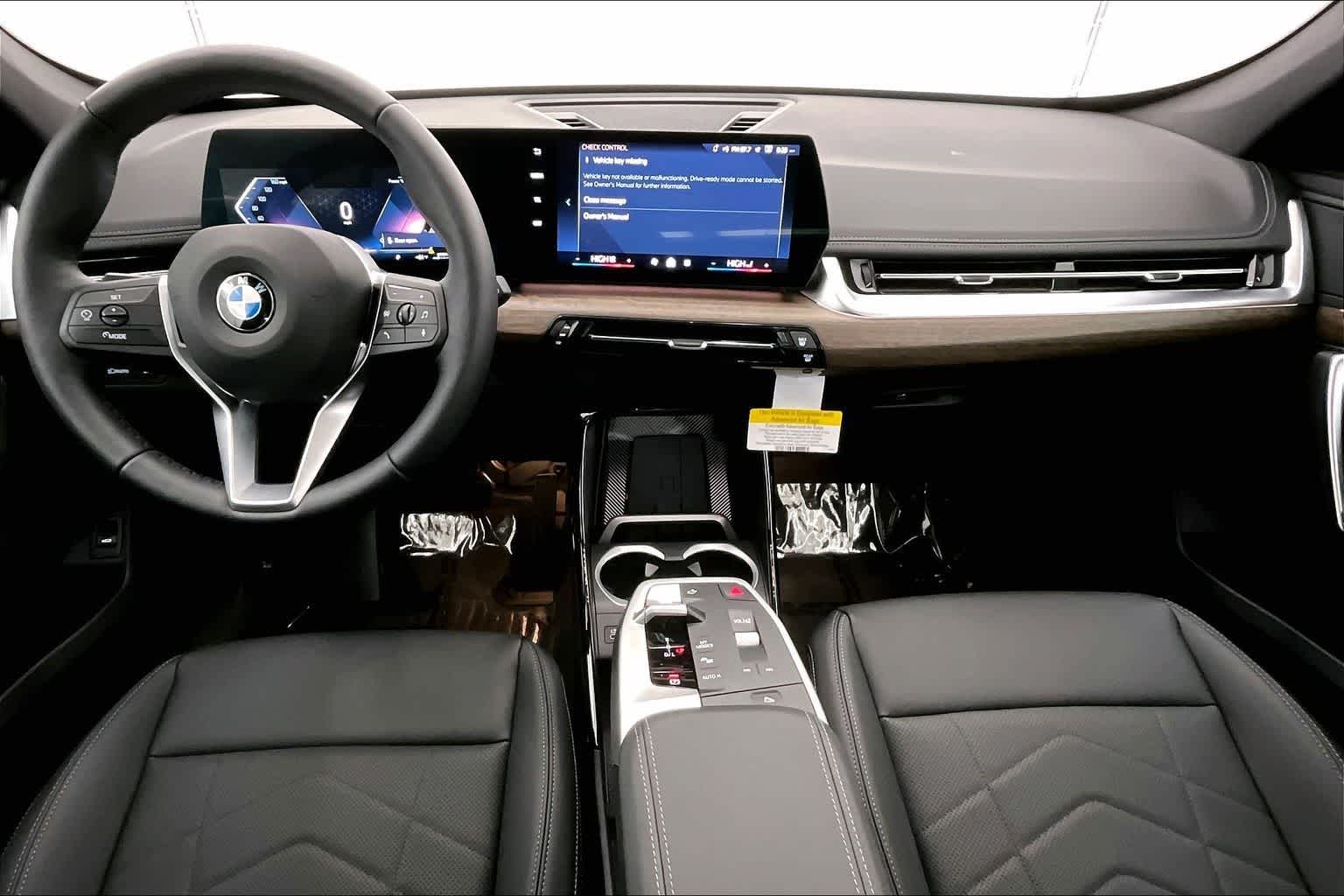 Thumbnail: 2026 BMW X1 - 10