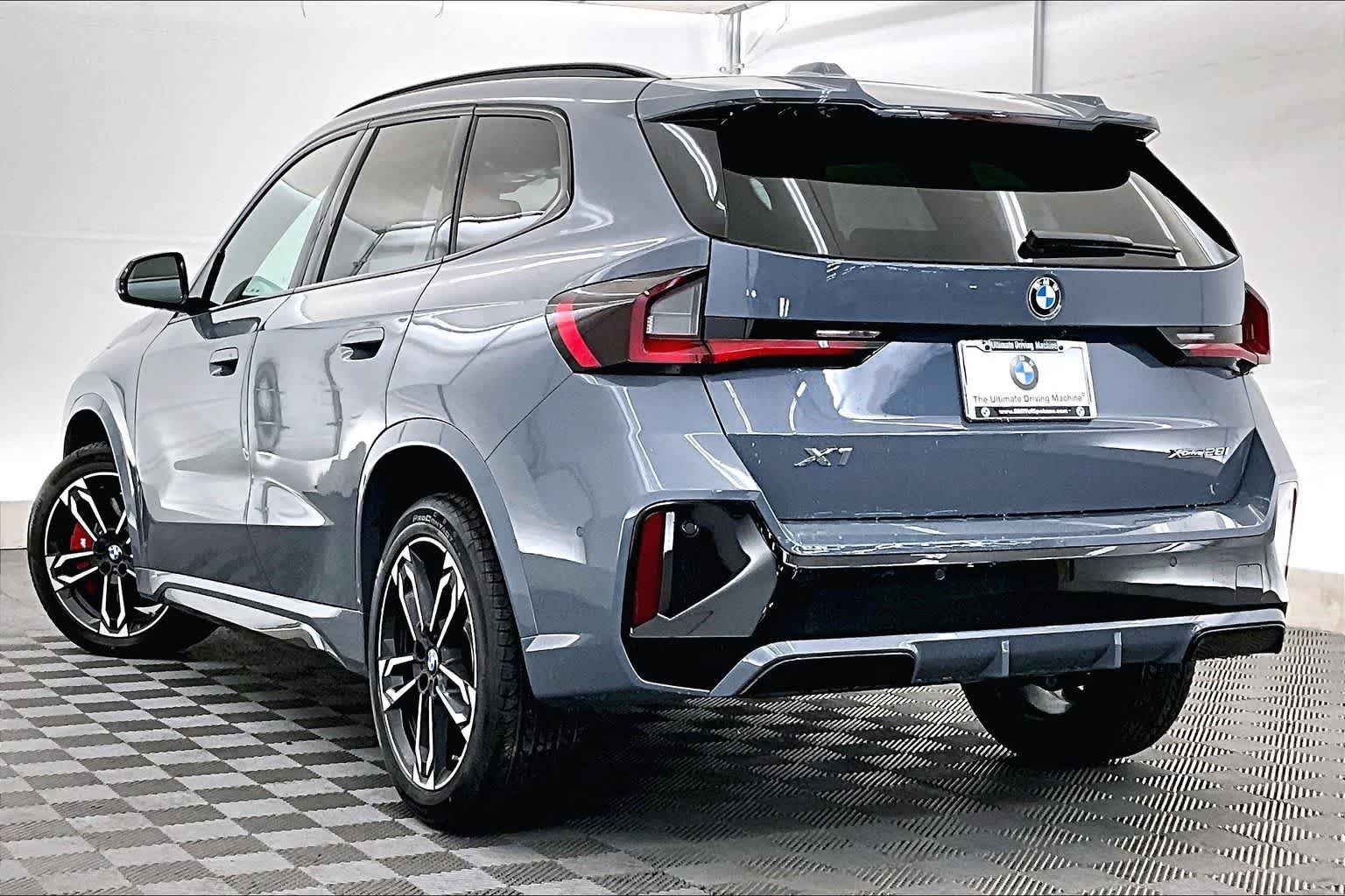 Thumbnail: 2026 BMW X1 - 4