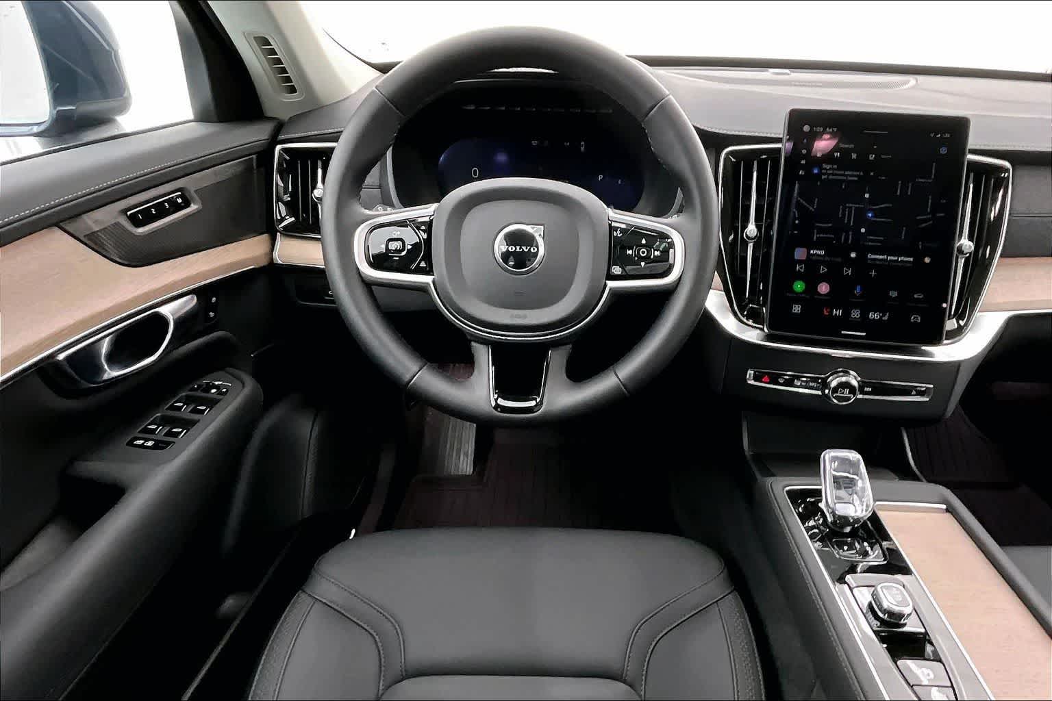 Thumbnail: 2025 Volvo XC90 - 14