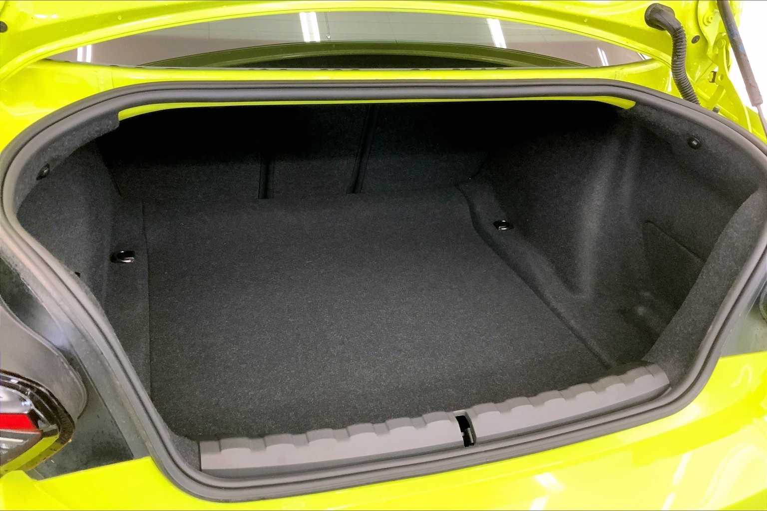 Thumbnail: 2025 BMW M2 - 18