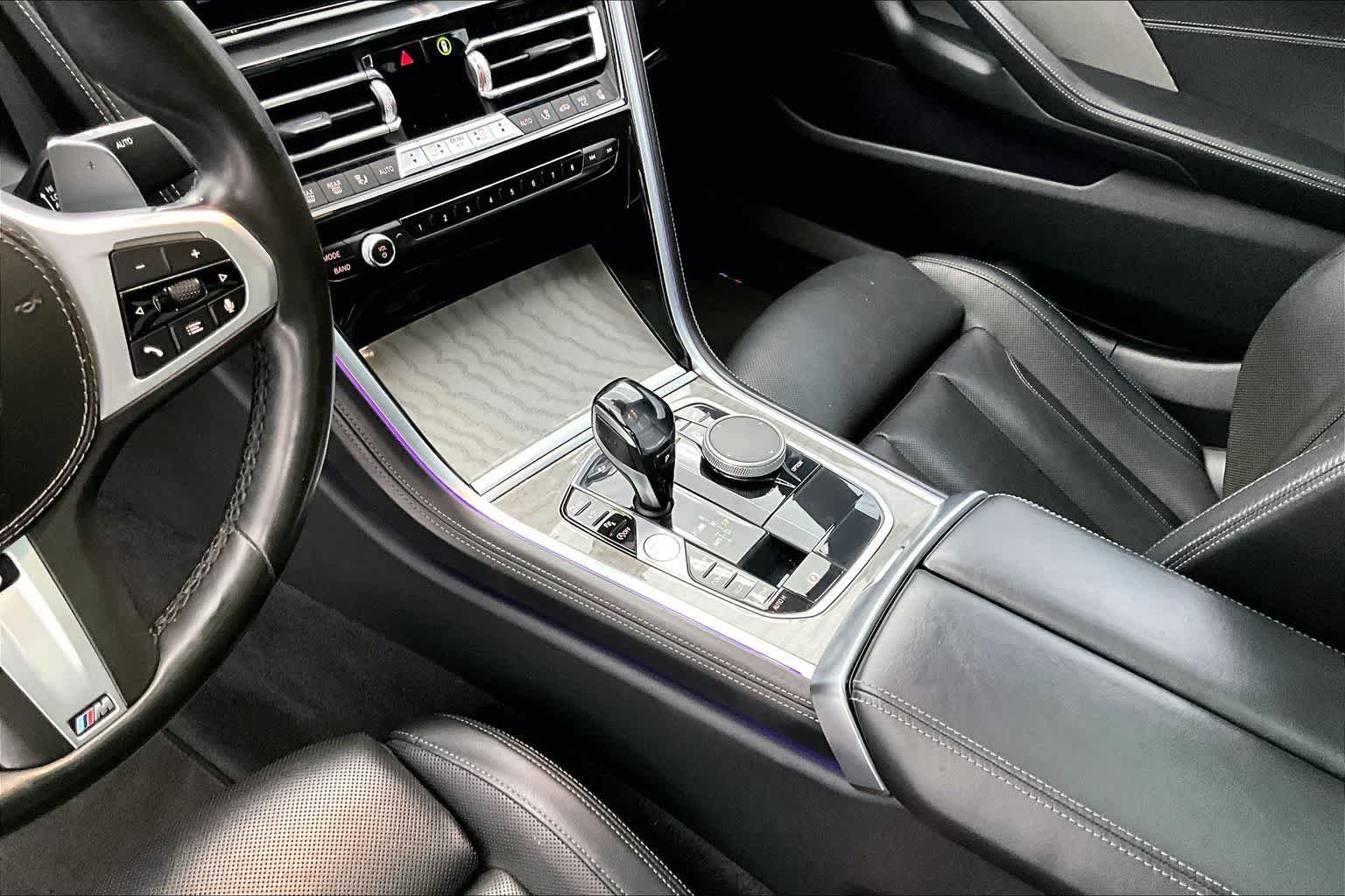 Thumbnail: 2020 BMW 8 Series - 16