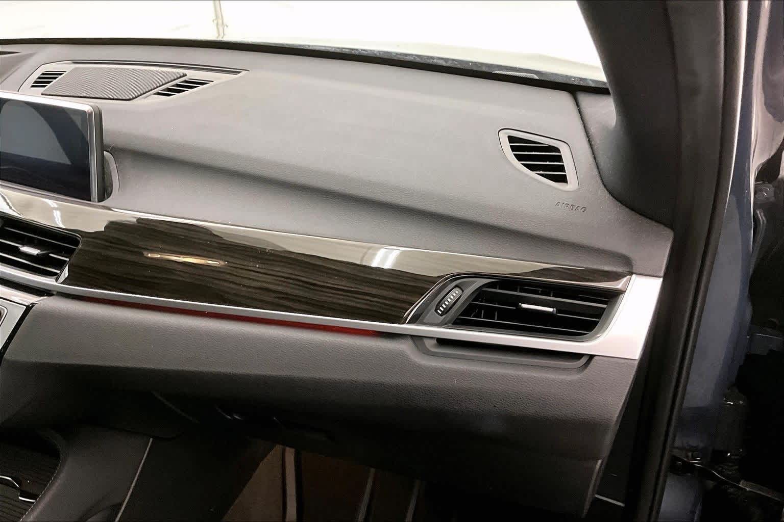 Thumbnail: 2017 BMW X1 - 23