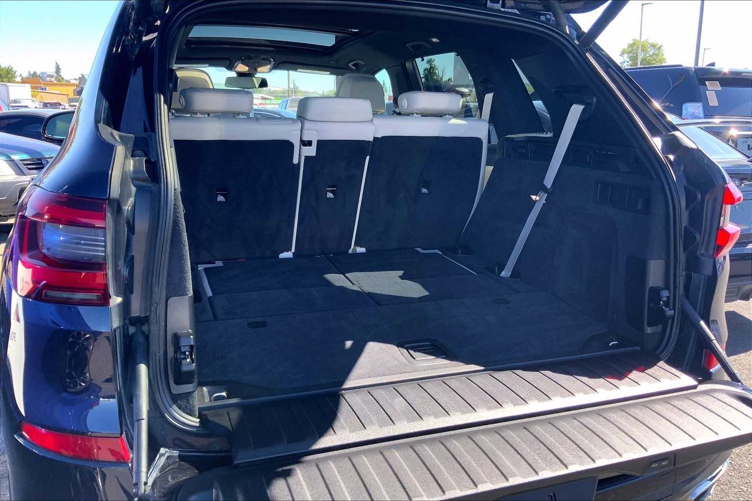 Thumbnail: 2019 BMW X5 - 19