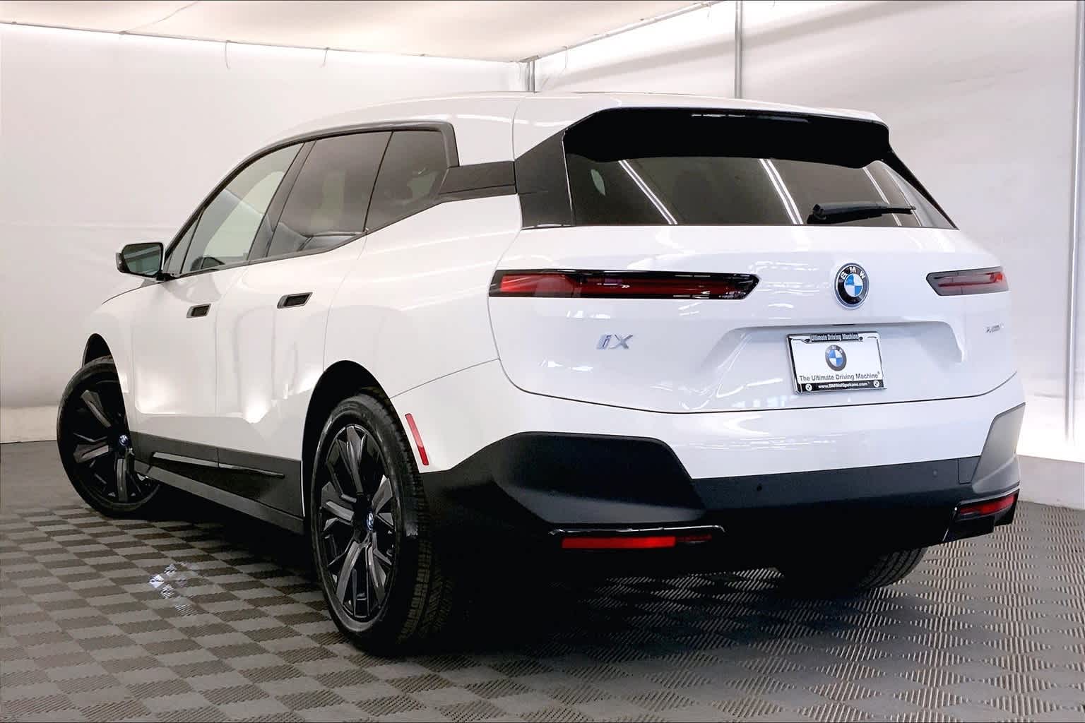 Thumbnail: 2025 BMW iX - 4