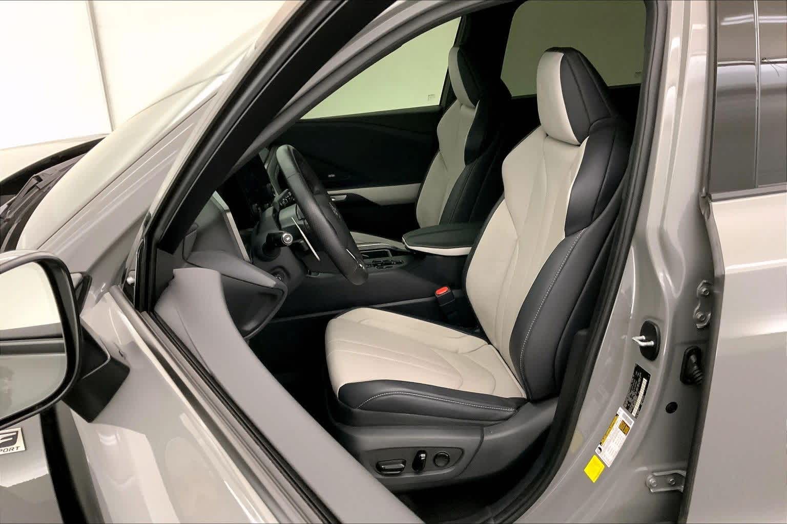 Thumbnail: 2024 Lexus TX - 11