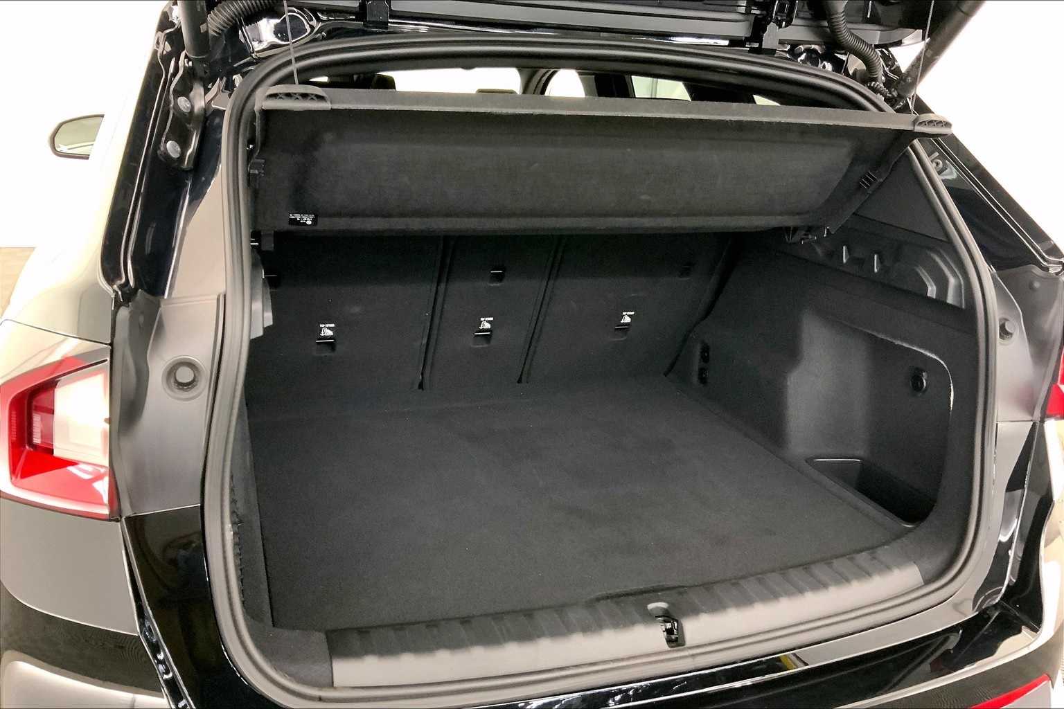 Thumbnail: 2025 BMW X1 - 18