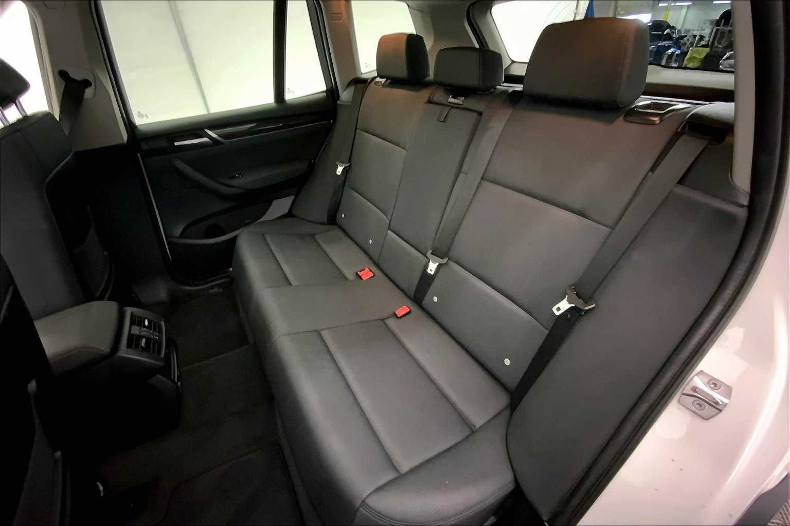 2015 BMW X3 xDrive28d 29