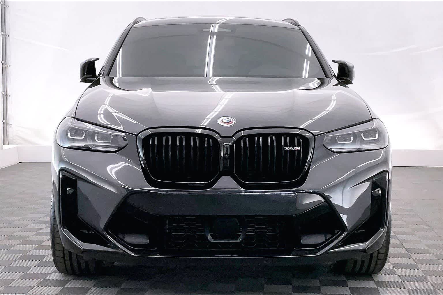 Thumbnail: 2023 BMW X4 - 6