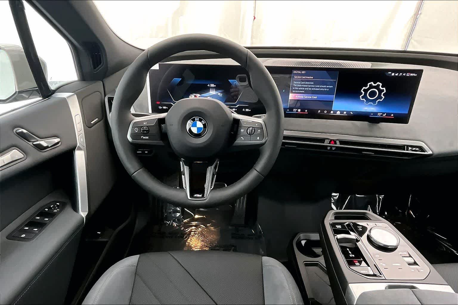 Thumbnail: 2026 BMW iX - 14