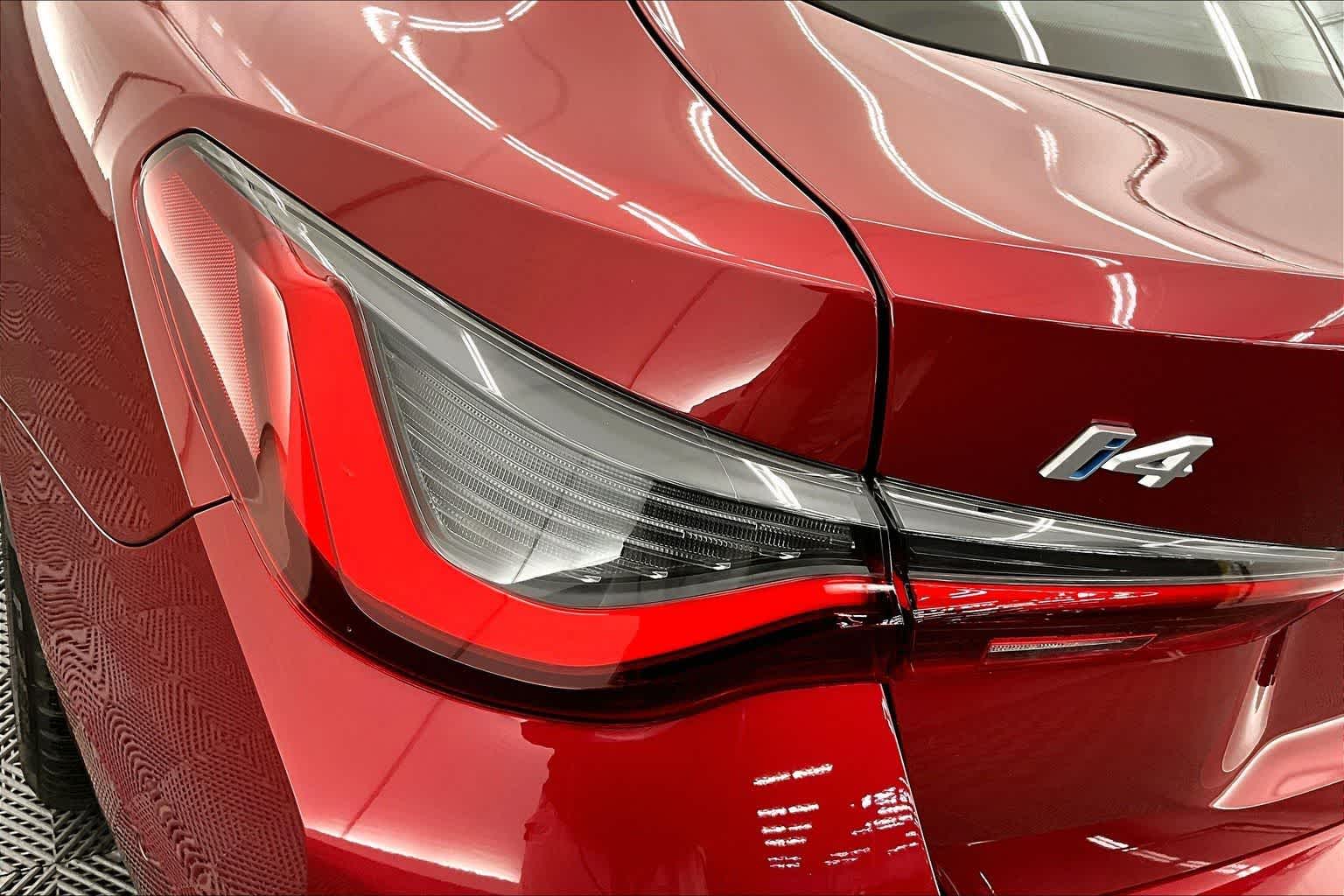 Thumbnail: 2025 BMW i4 - 32