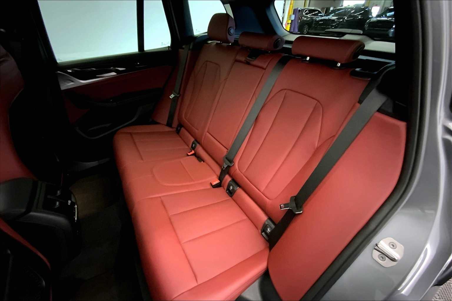 Thumbnail: 2024 BMW X3 - 29