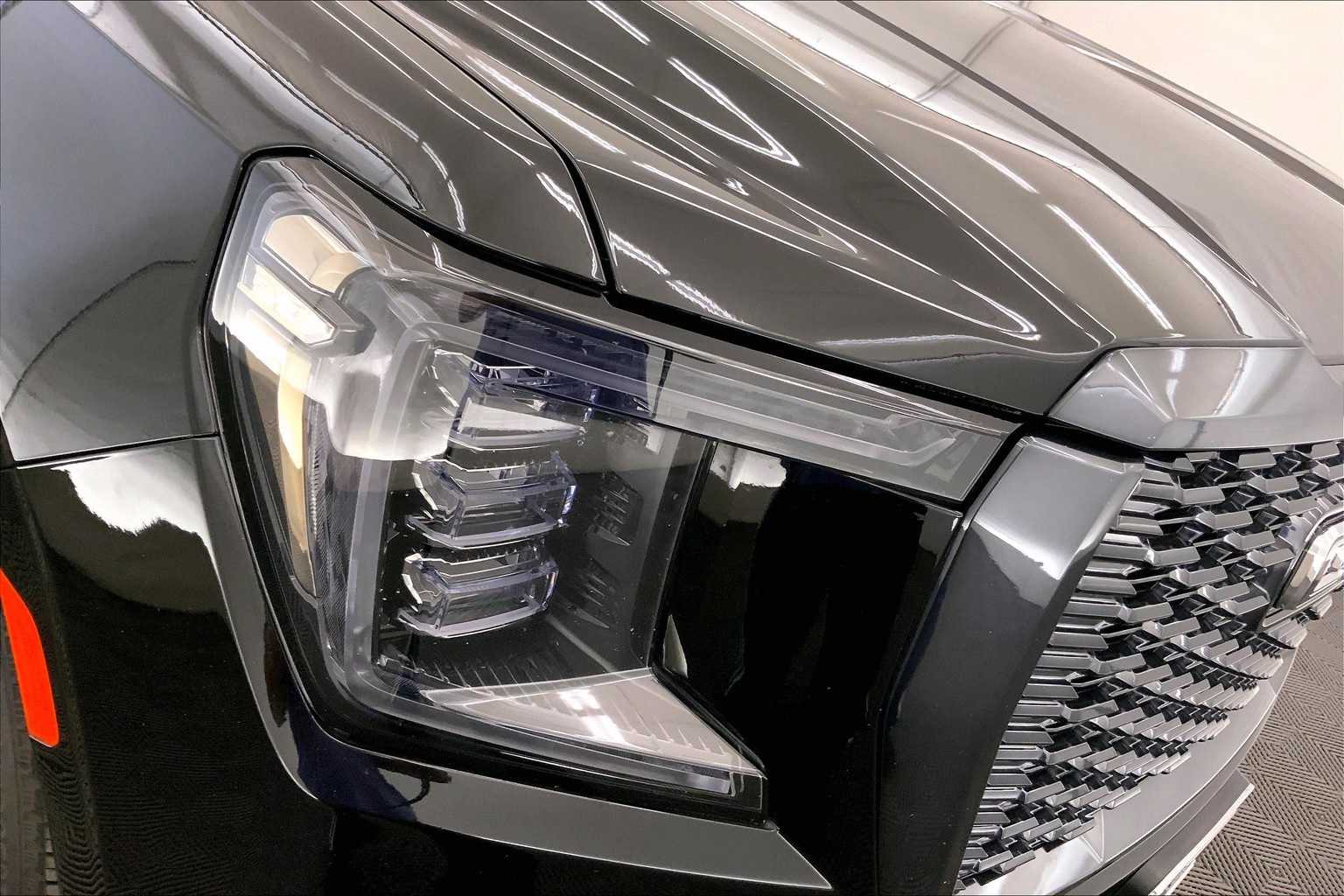 Thumbnail: 2023 GMC Yukon - 31