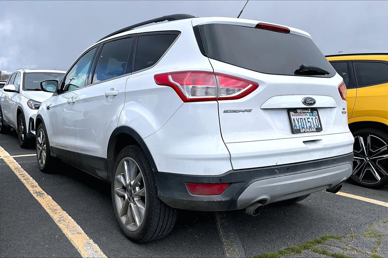 Thumbnail: 2015 Ford Escape - 4