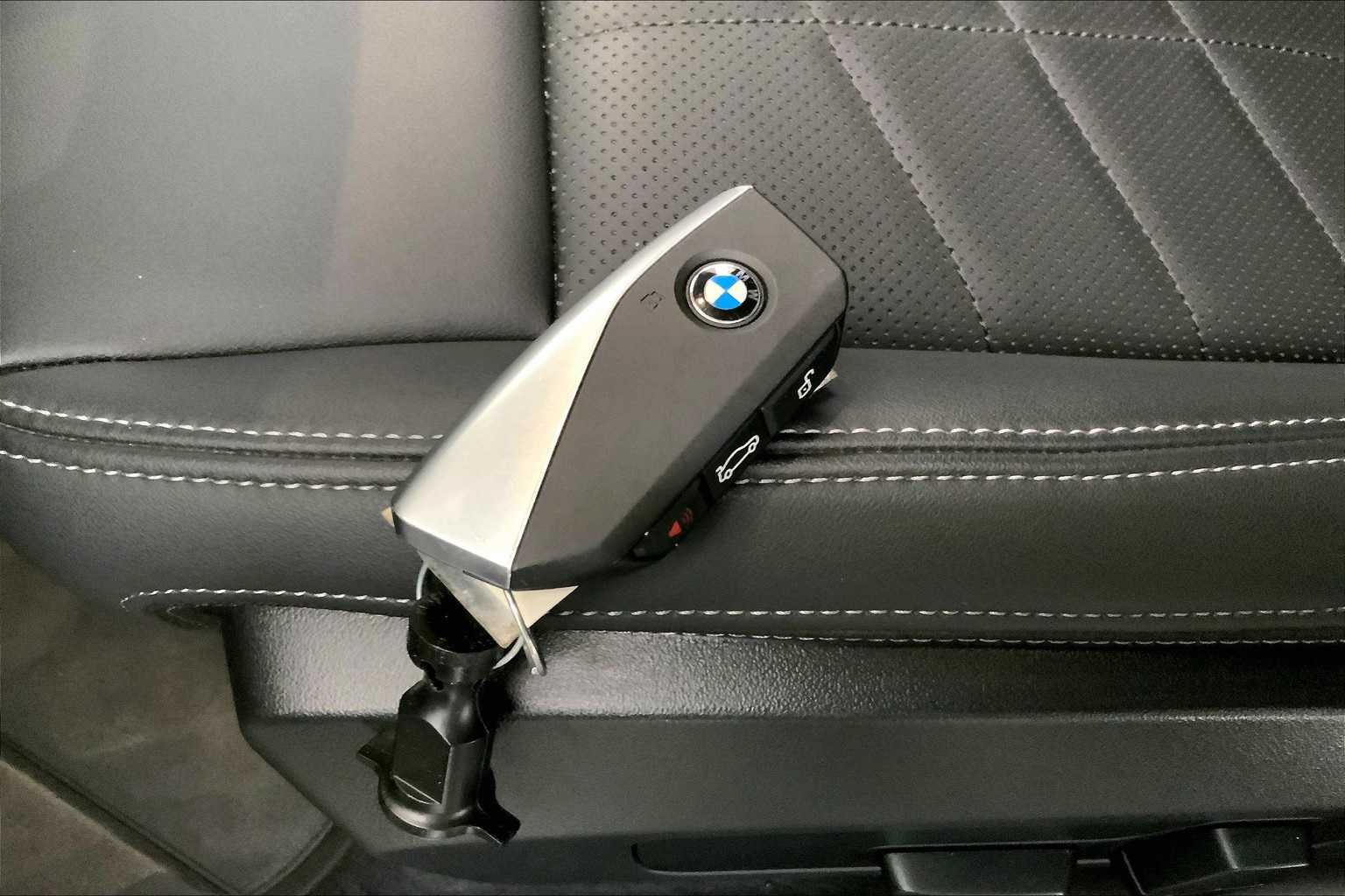 Thumbnail: 2025 BMW X1 - 19