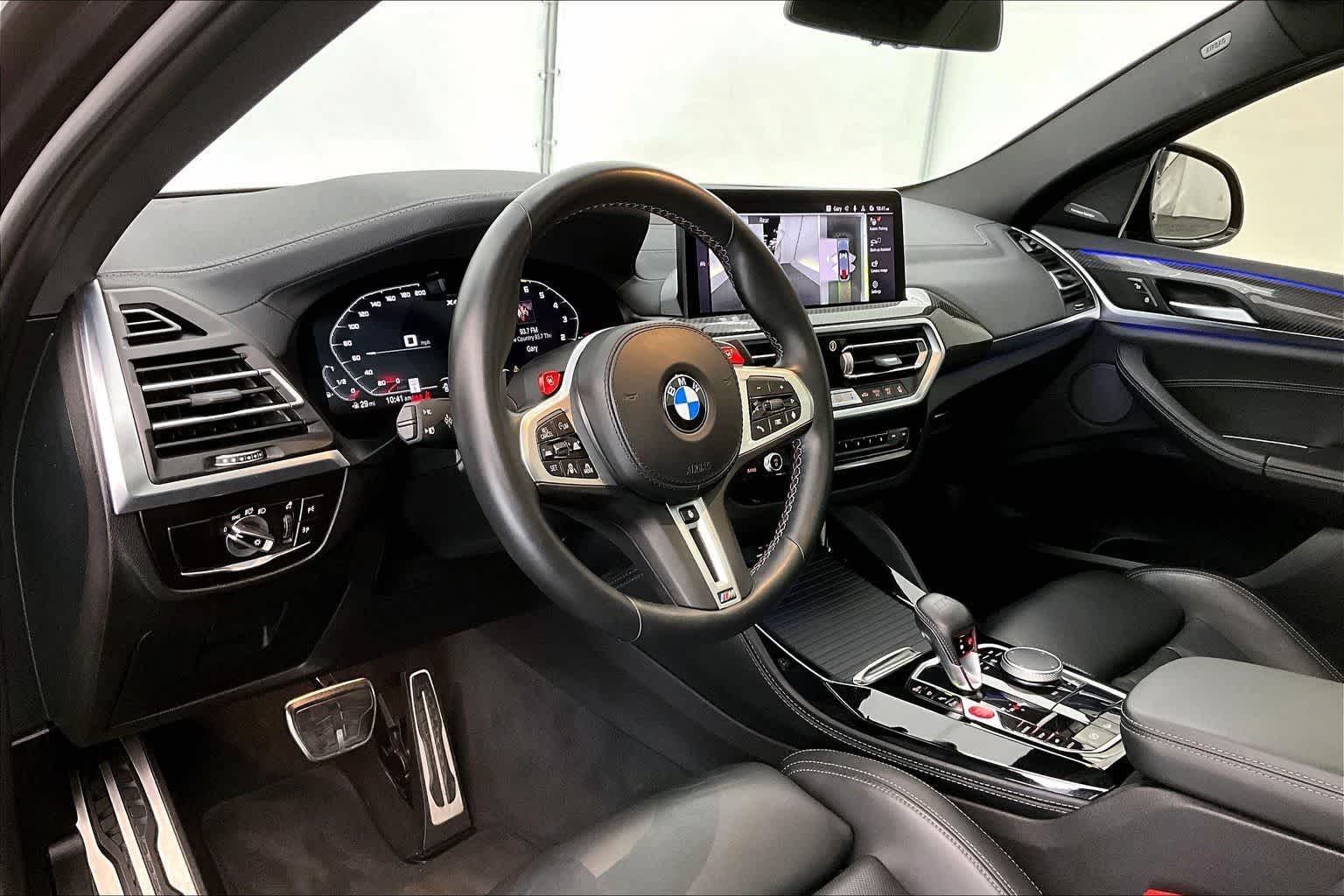 Thumbnail: 2023 BMW X4 - 2