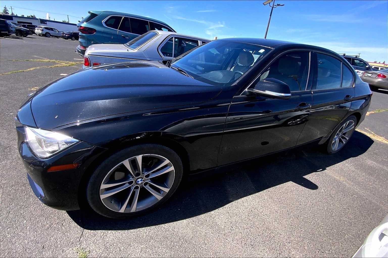 Thumbnail: 2014 BMW 3 Series - 3