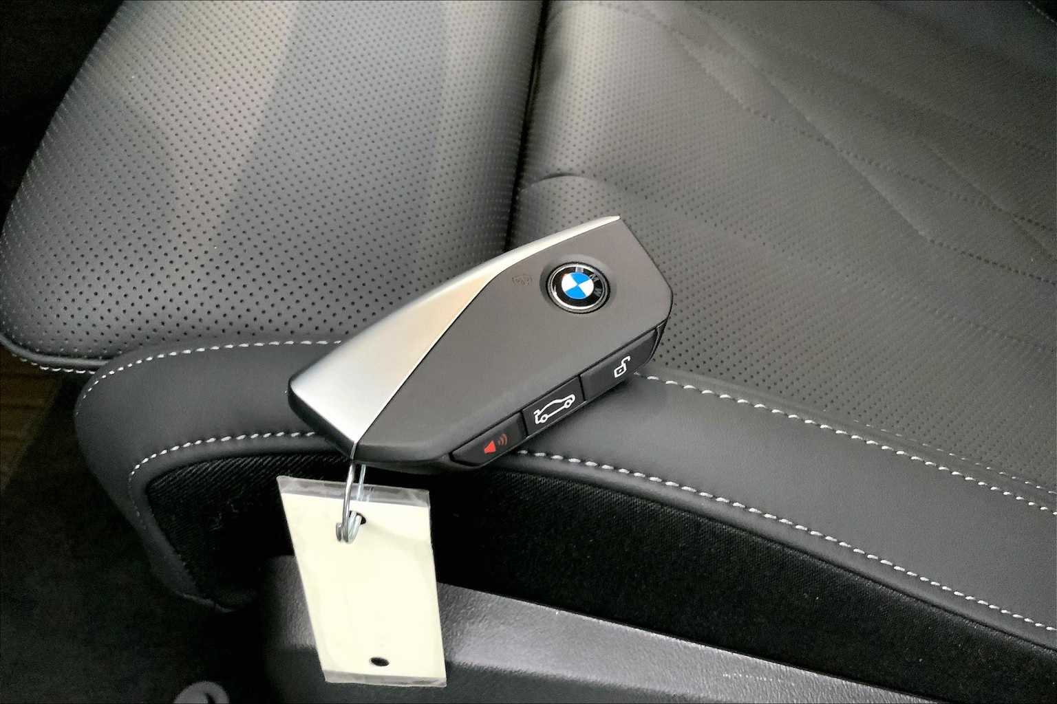 Thumbnail: 2025 BMW X3 - 20