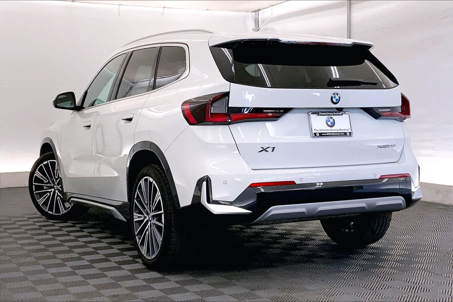 Thumbnail: 2025 BMW X1 - 4