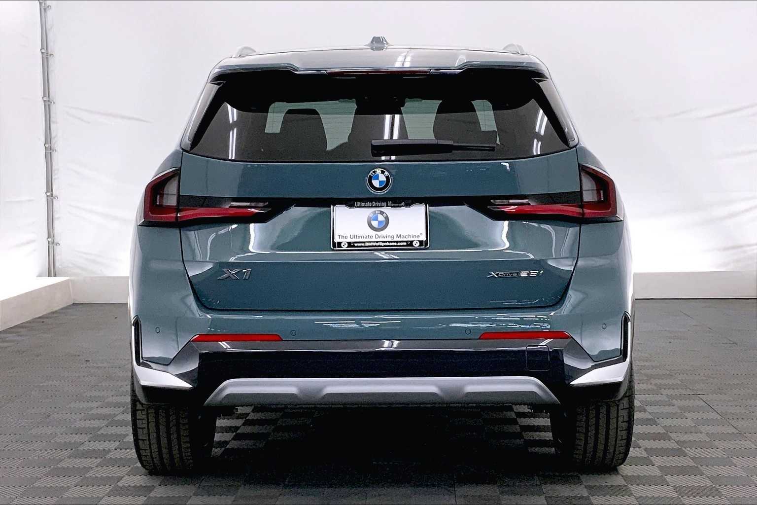 Thumbnail: 2025 BMW X1 - 5