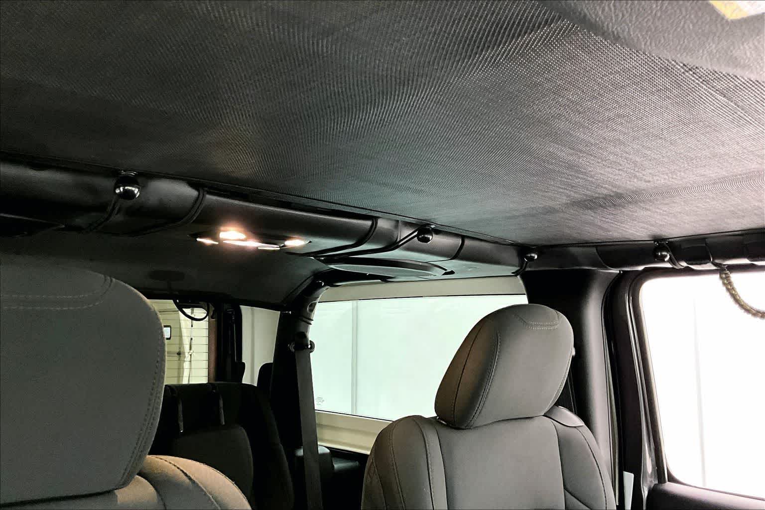 Thumbnail: 2020 Jeep Wrangler - 30