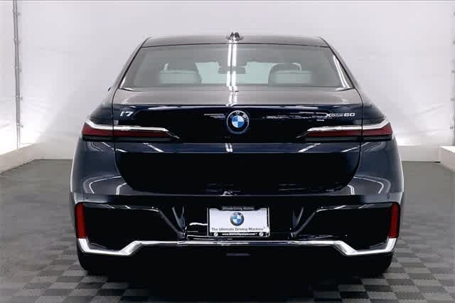 Thumbnail: 2024 BMW i7 - 5
