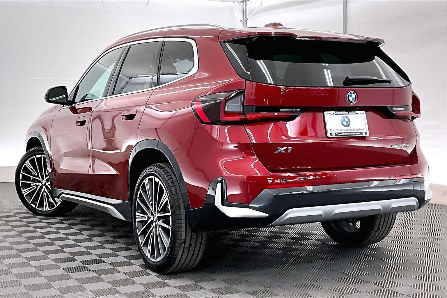 Thumbnail: 2026 BMW X1 - 4