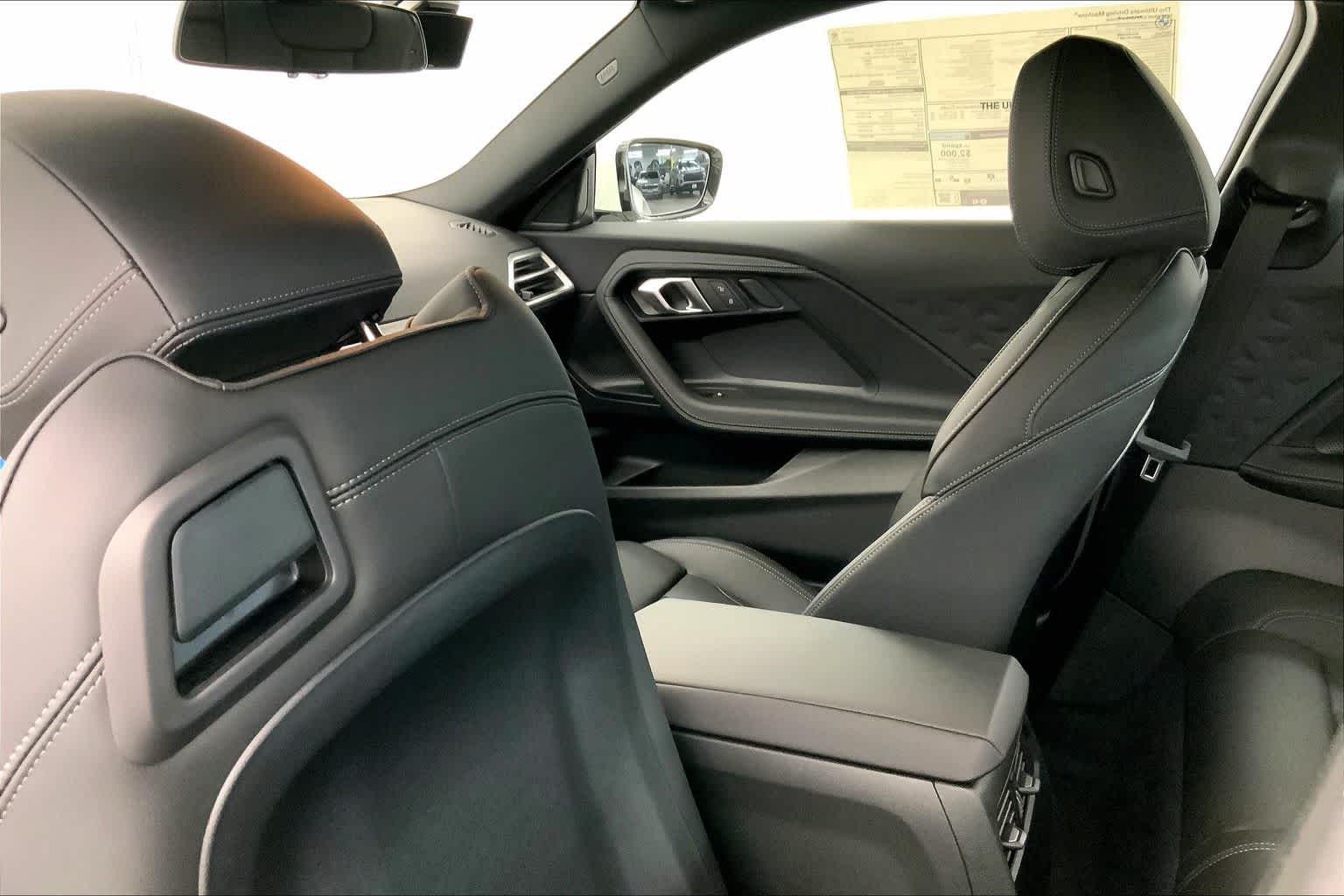 Thumbnail: 2025 BMW 2 Series - 12