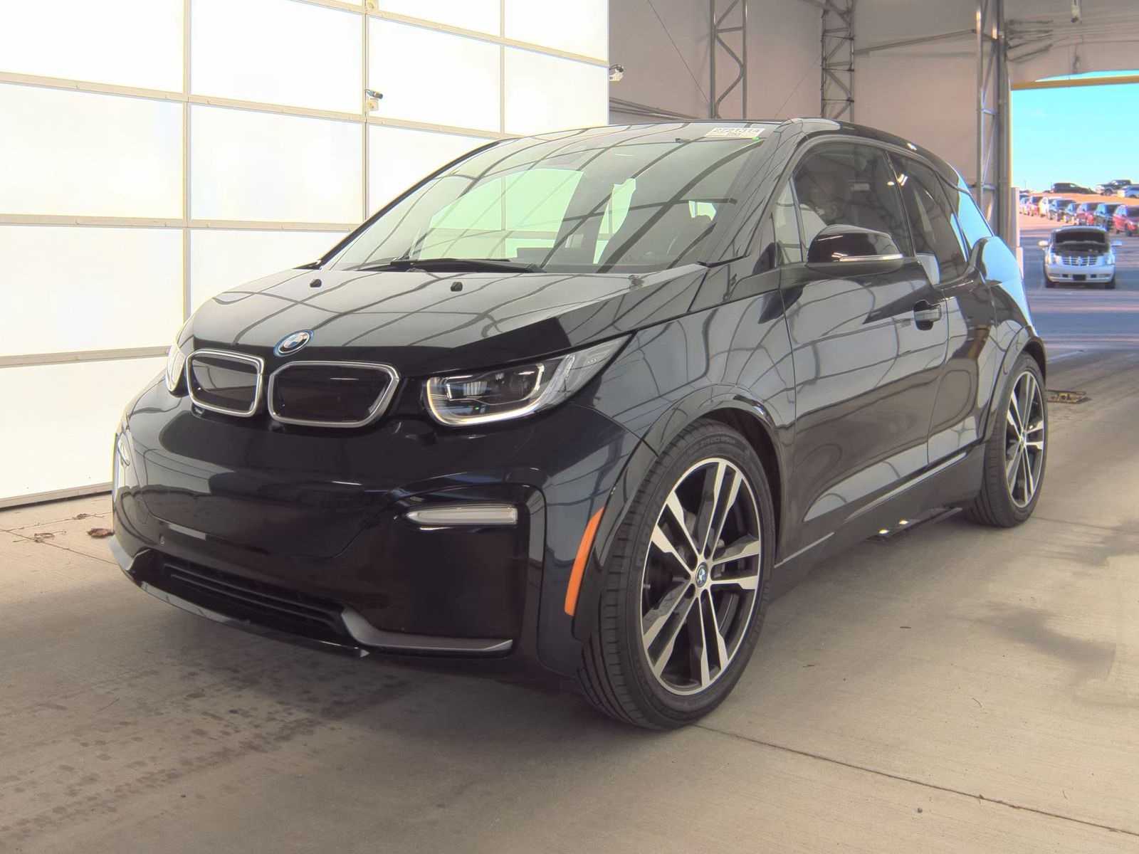 Thumbnail: 2019 BMW i3 - 1