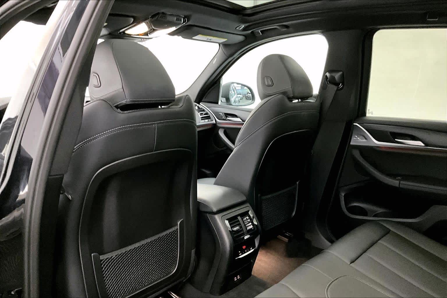 Thumbnail: 2024 BMW X3 - 12