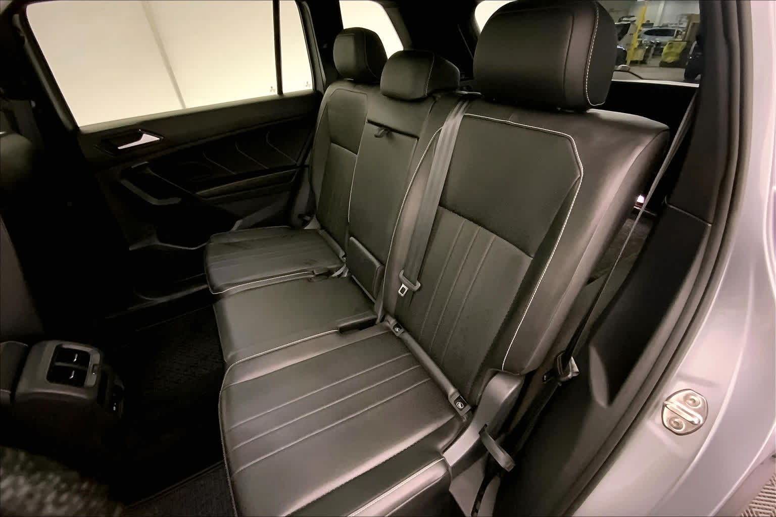 Thumbnail: 2024 Volkswagen Tiguan - 29