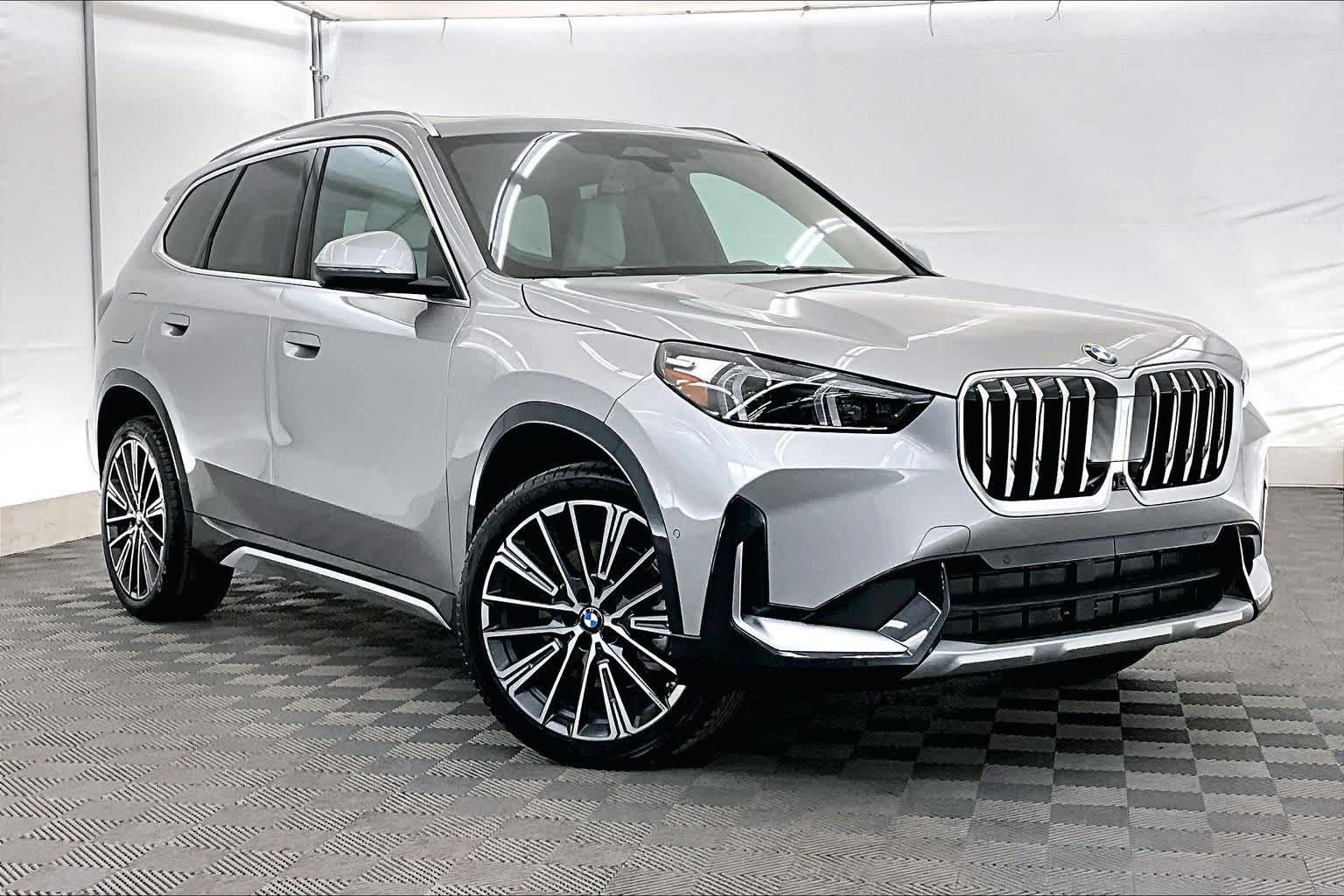 Thumbnail: 2026 BMW X1 - 21