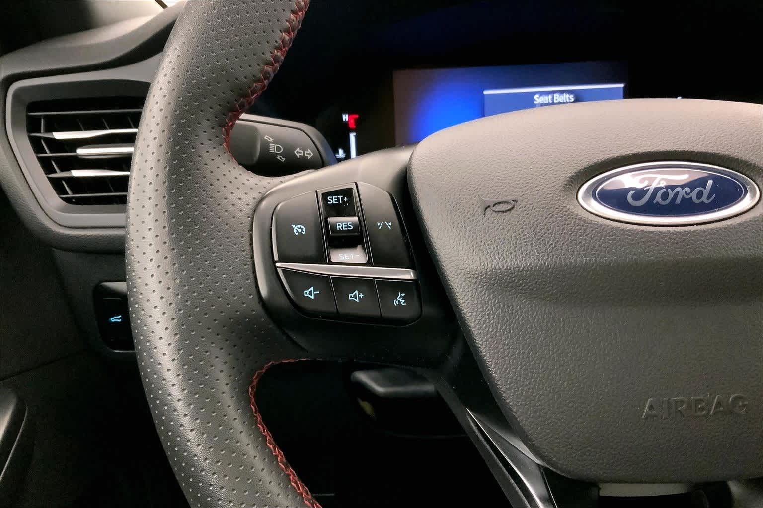 Thumbnail: 2024 Ford Escape - 24