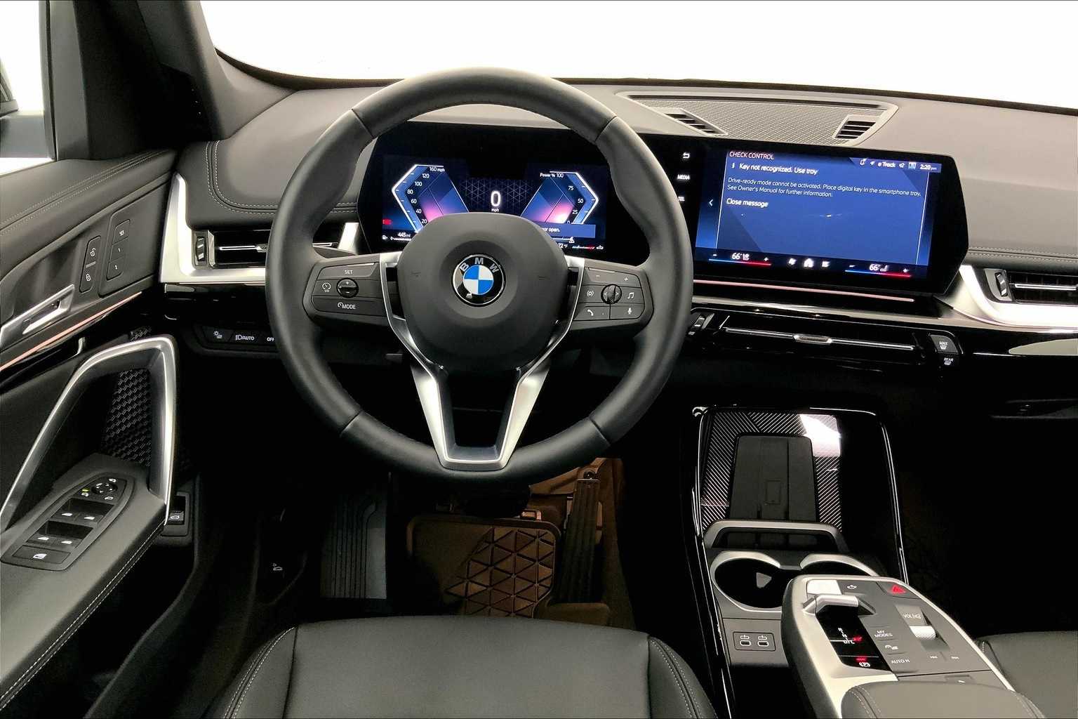 Thumbnail: 2025 BMW X1 - 14