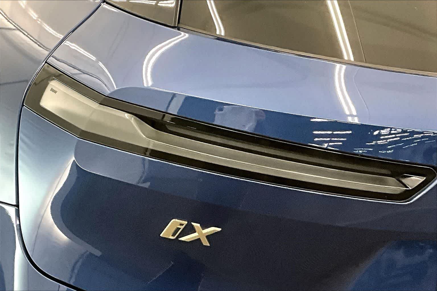 Thumbnail: 2024 BMW iX - 32