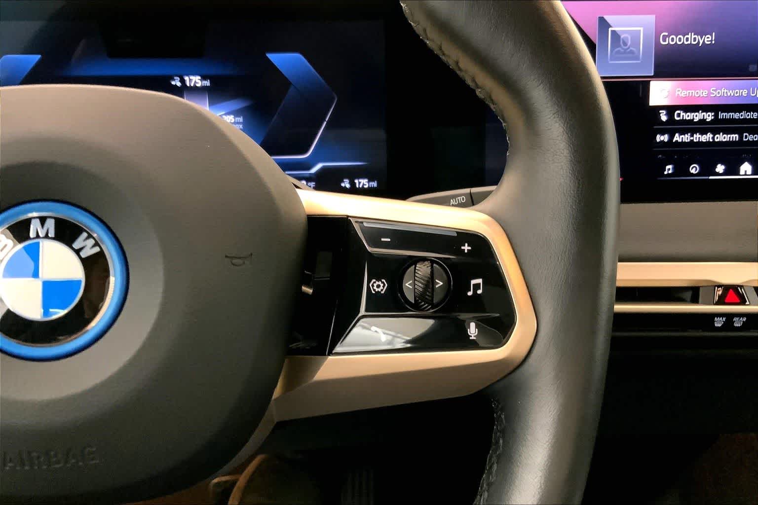 Thumbnail: 2024 BMW iX - 24