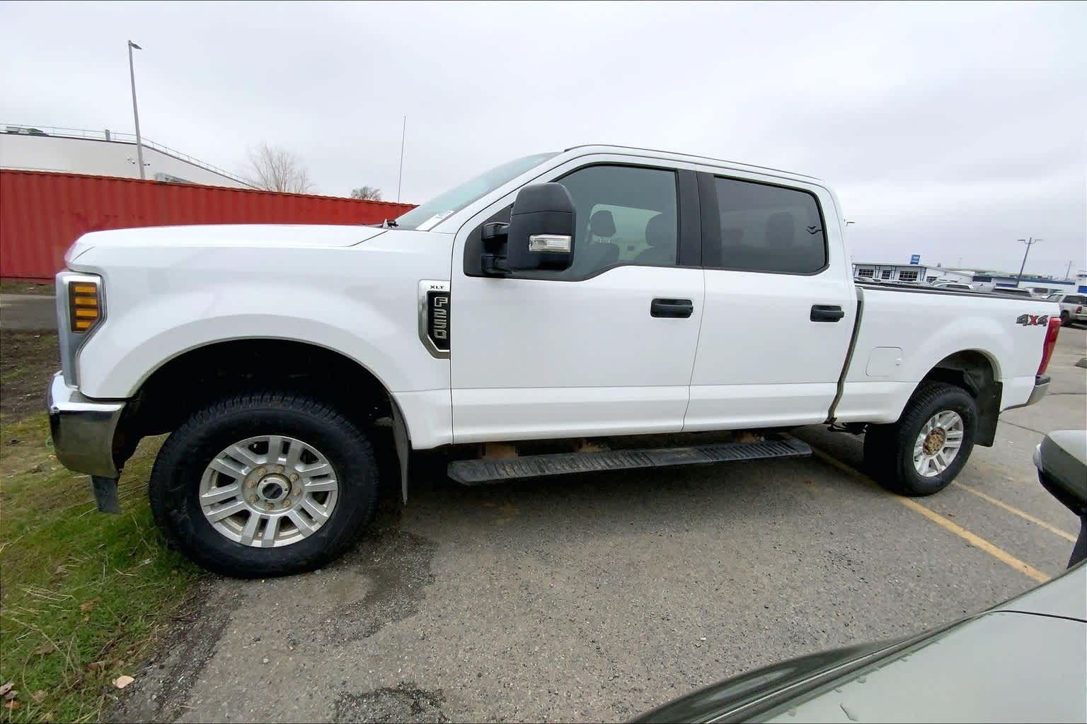 Thumbnail: 2019 Ford F-250 - 3