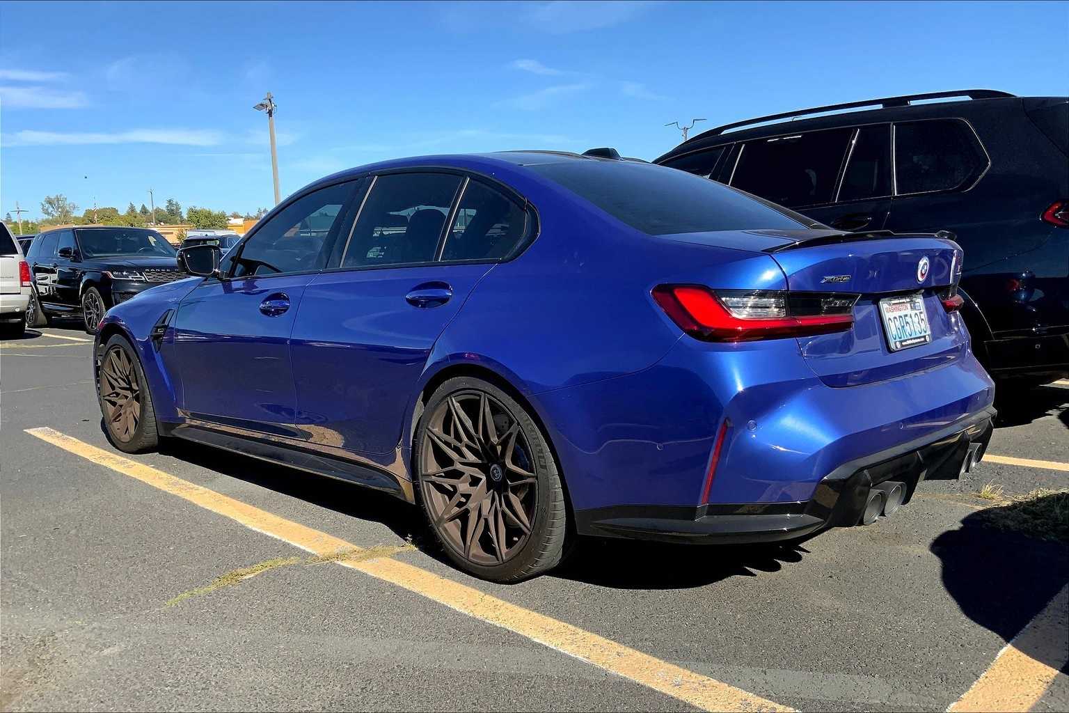 Thumbnail: 2023 BMW M3 - 4