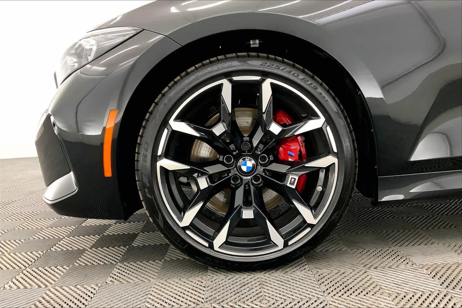 Thumbnail: 2026 BMW 3 Series - 8