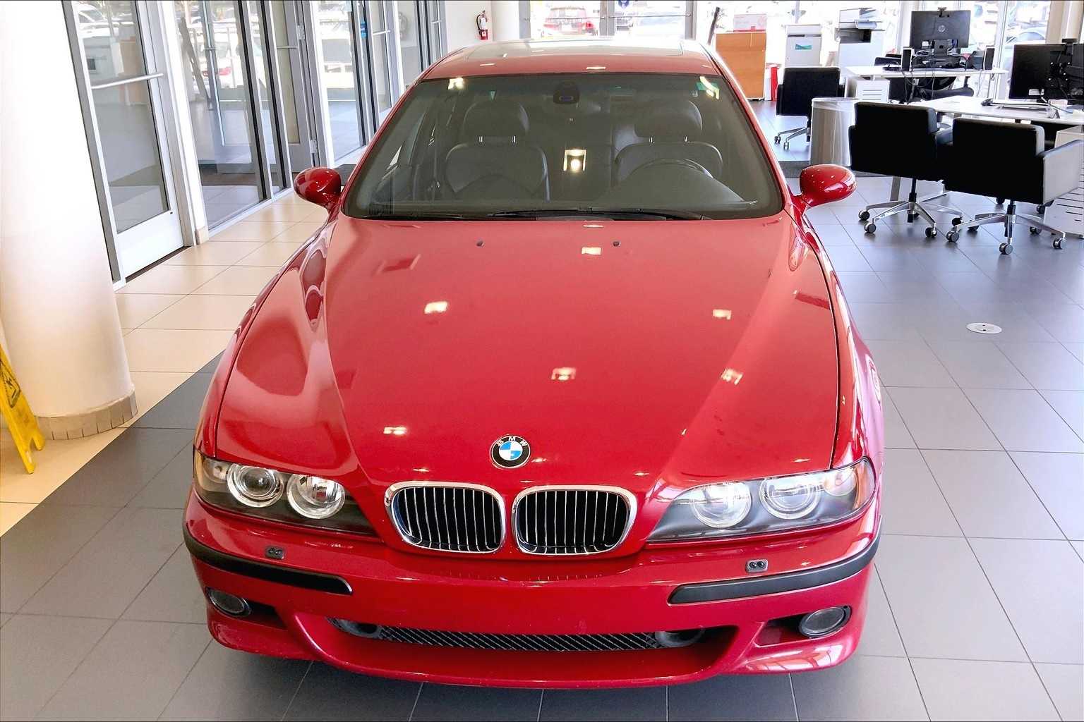 Thumbnail: 2001 BMW M5 - 6