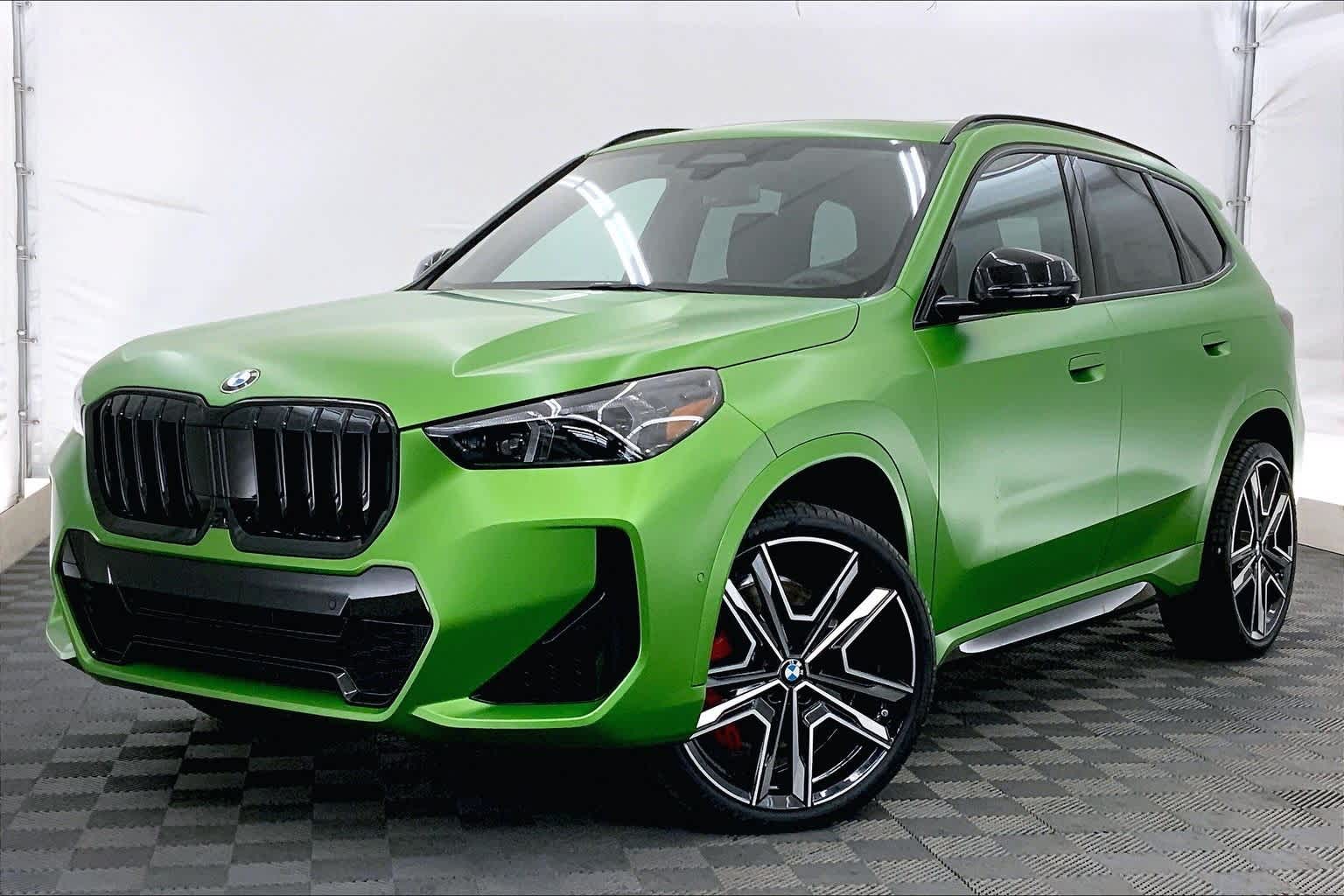 Thumbnail: 2026 BMW X1 - 1