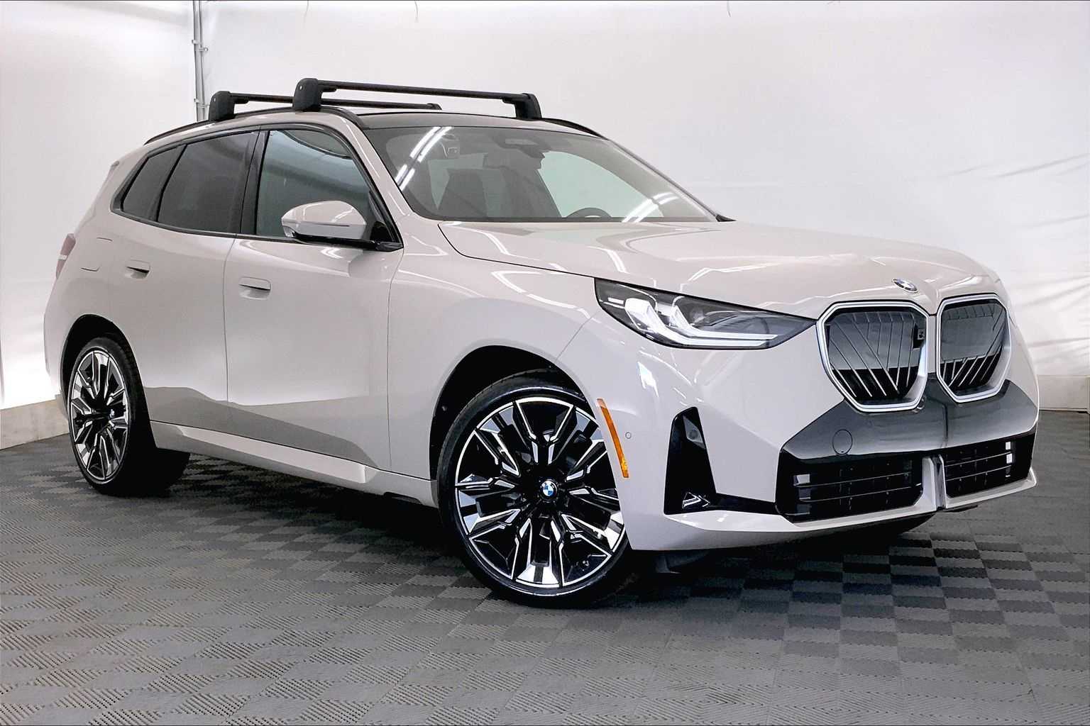 Thumbnail: 2025 BMW X3 - 21