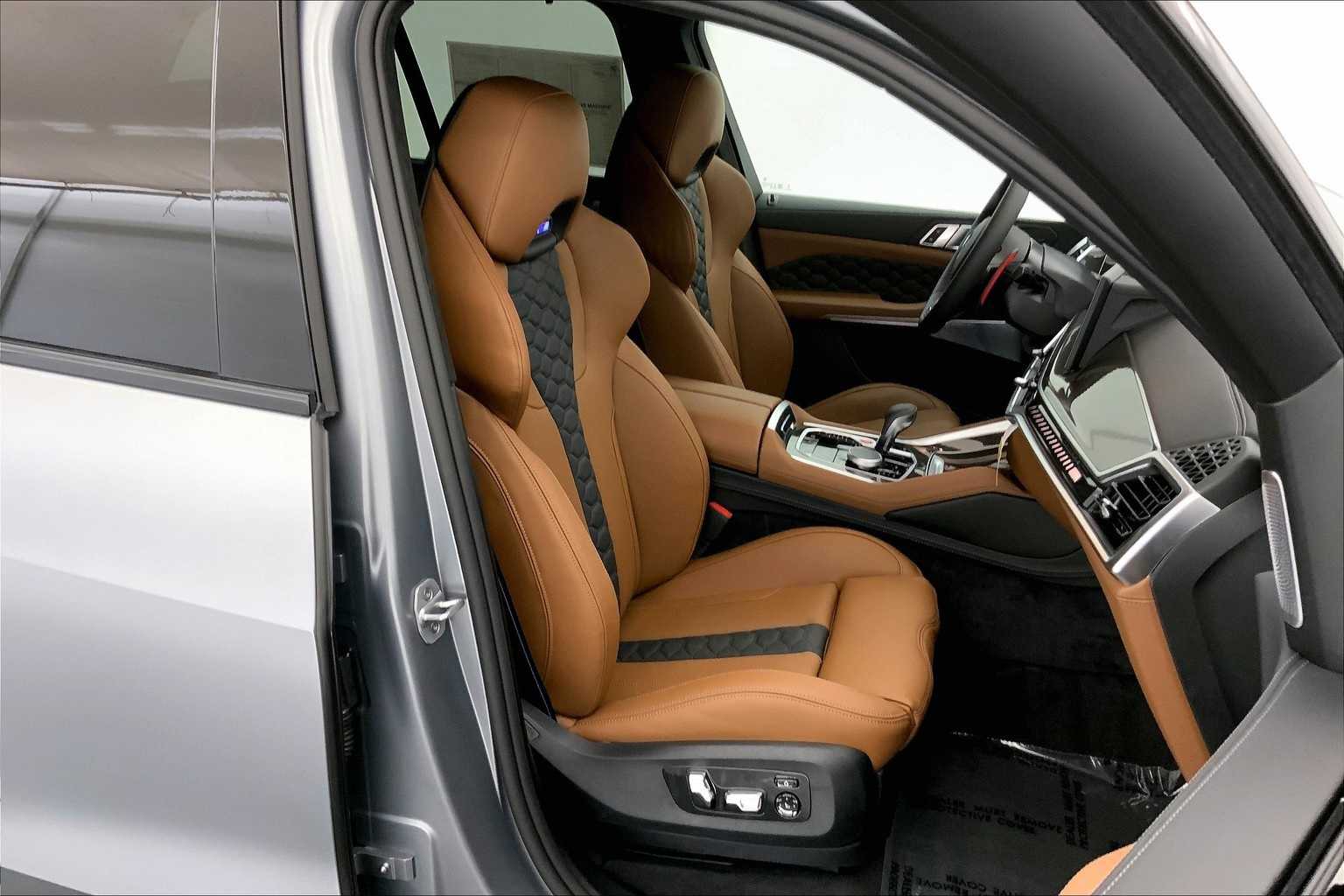 Thumbnail: 2026 BMW X5 - 14