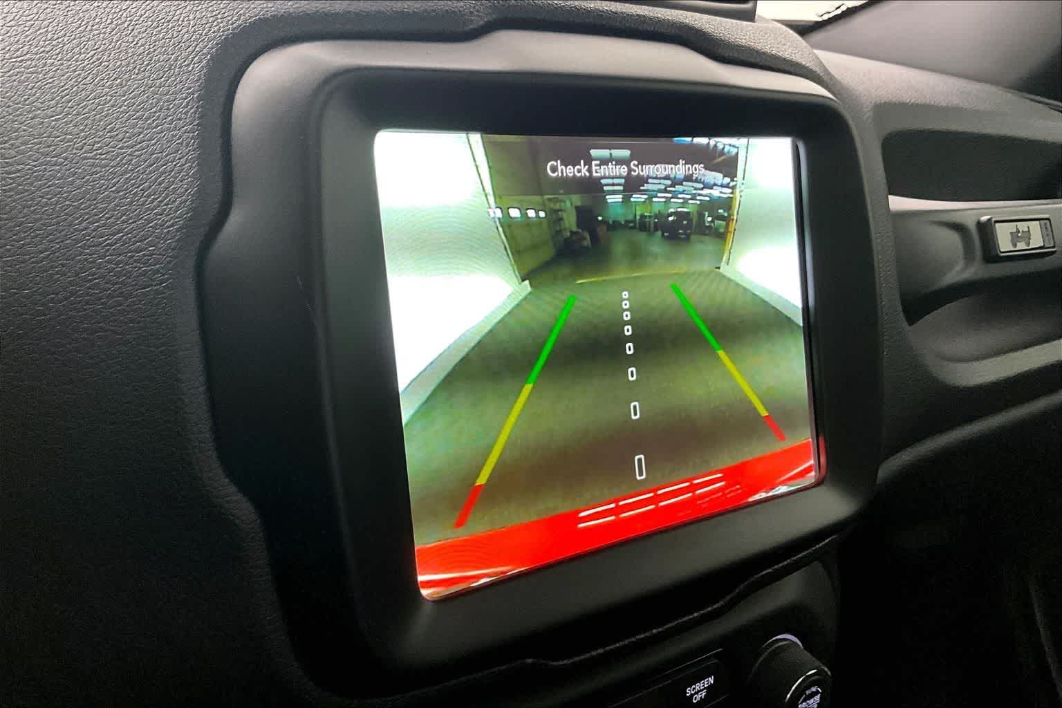 Thumbnail: 2021 Jeep Renegade - 26