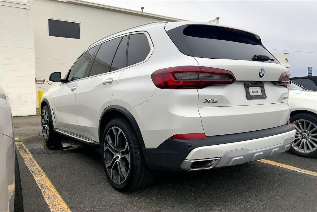 Used 2021 BMW X5 xDrive40i SUV