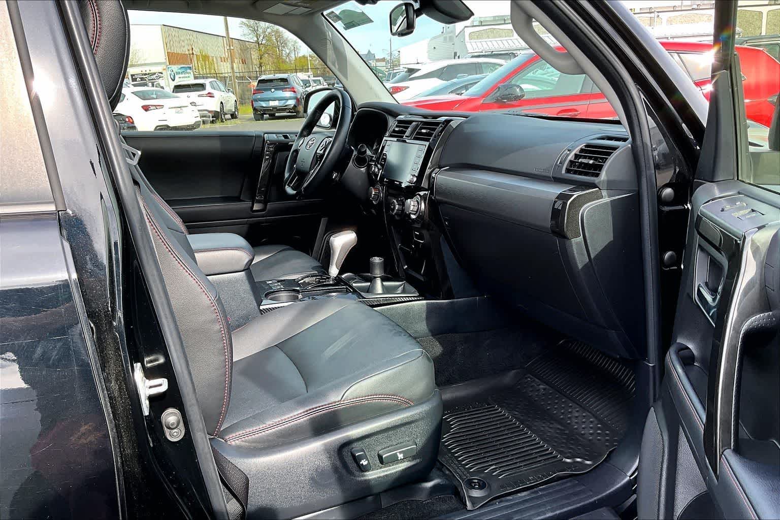 Thumbnail: 2024 Toyota 4Runner - 14