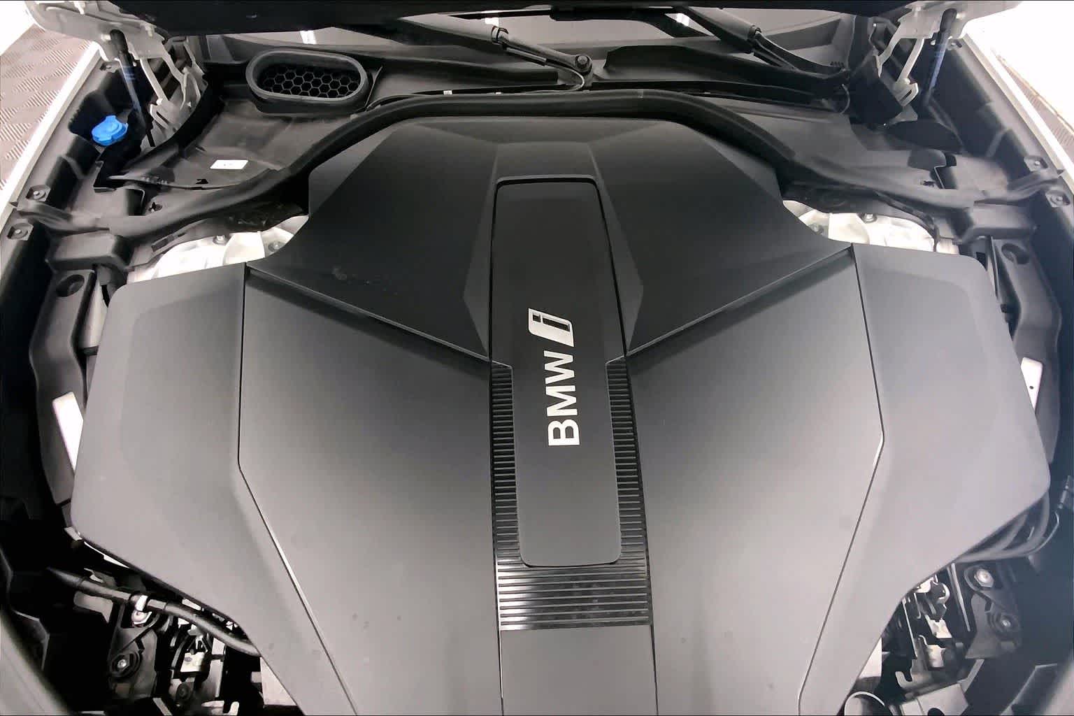 Thumbnail: 2023 BMW i7 - 9