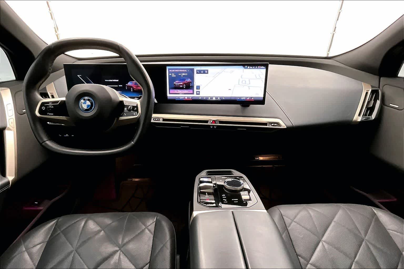 Thumbnail: 2024 BMW iX - 9